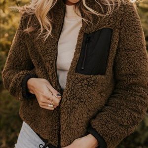 Roolee reversible Sherpa/fleece in olive green and black